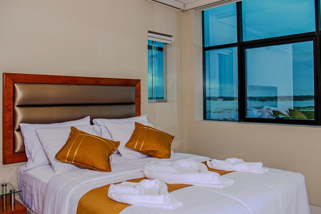 Bora Hotel Iquitos Bagian luar foto