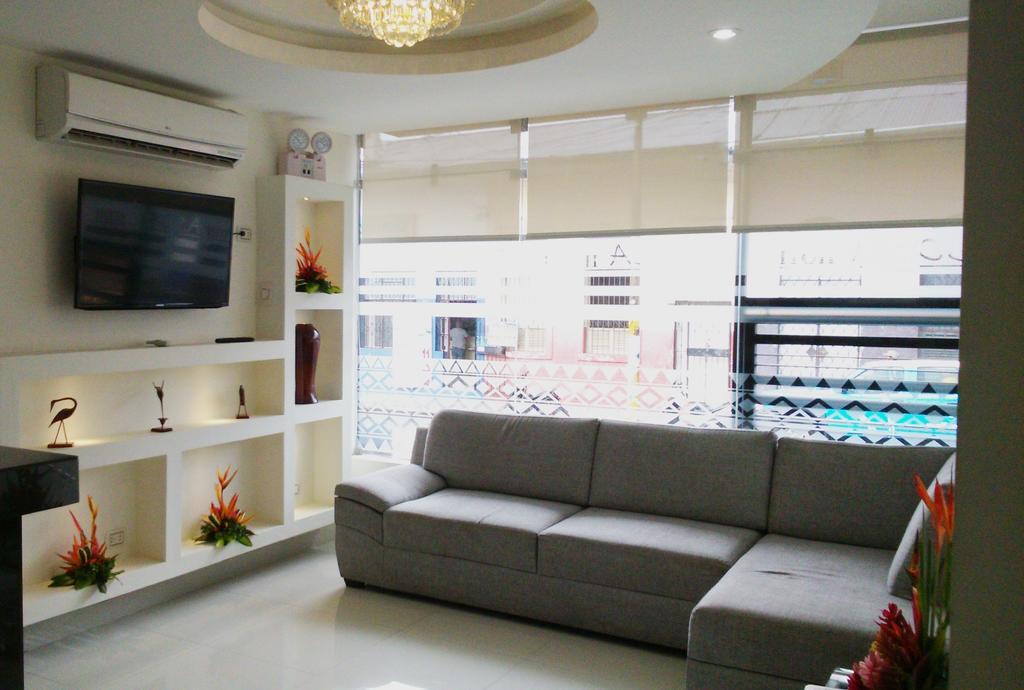 Bora Hotel Iquitos Bagian luar foto