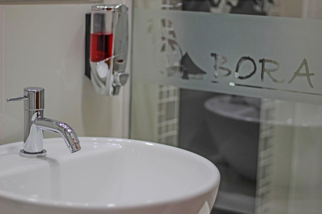 Bora Hotel Iquitos Ruang foto