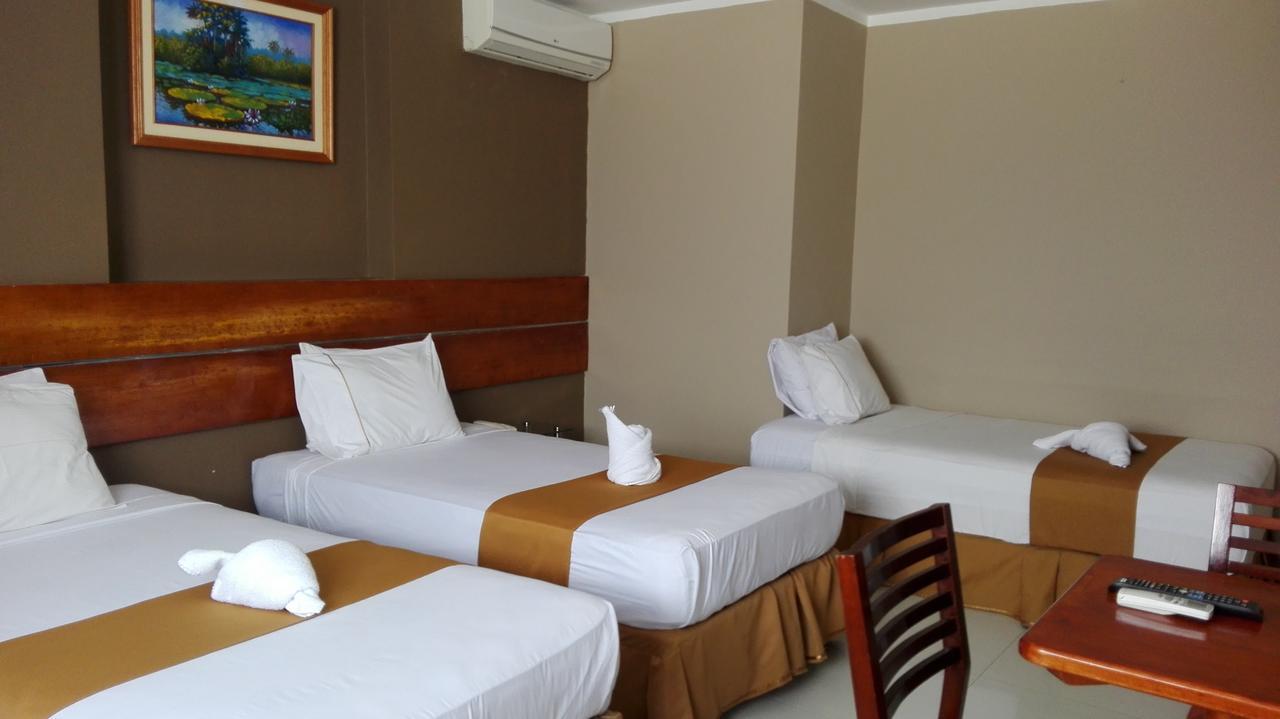 Bora Hotel Iquitos Bagian luar foto